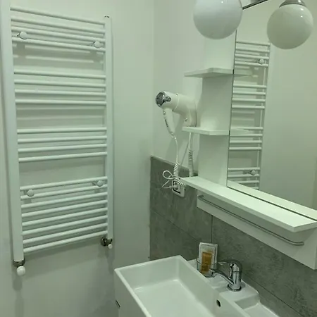 Vendégház Re Carlo 3*