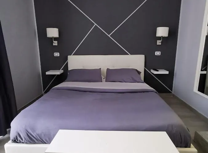 Re Carlo ゲストハウス