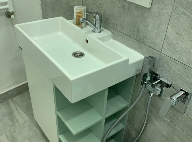 Re Carlo 3* カターニア